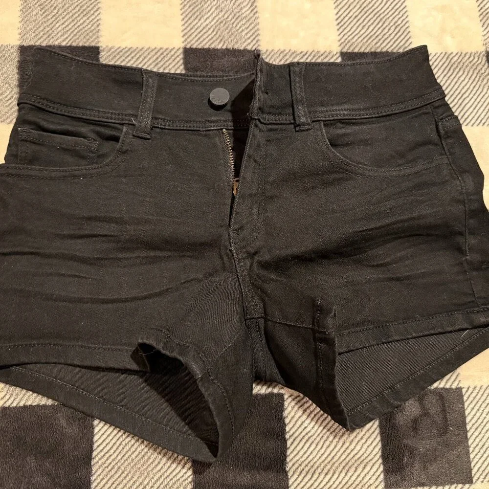 BKE Black Women's Jean Shorts - Picture 1 of 4